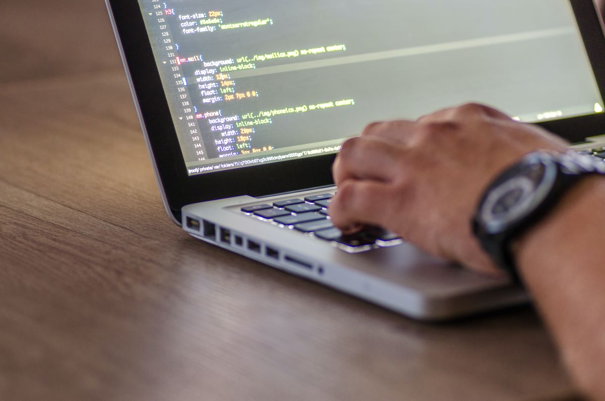 The Advantages of Hiring a Java Development Company